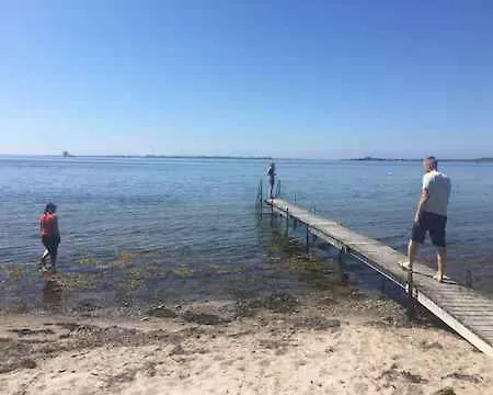 בית נופש With Sea View פאבורג